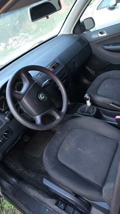 Dezmembrez skoda fabia 1.2 12v