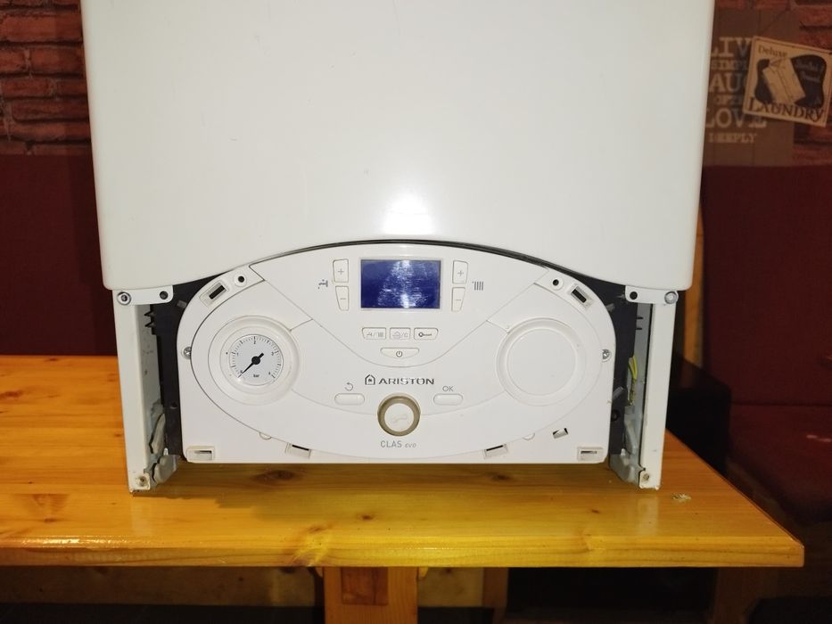 Centrală Ariston Class Eco 24kw
