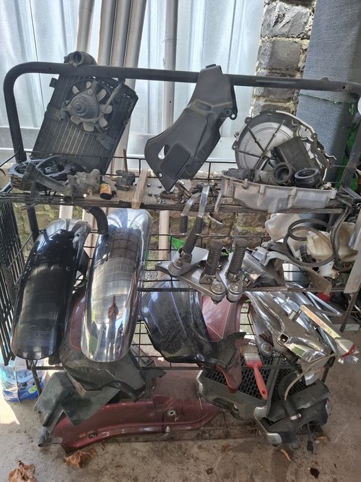 Dezmembrez Kawasaki EN 500A