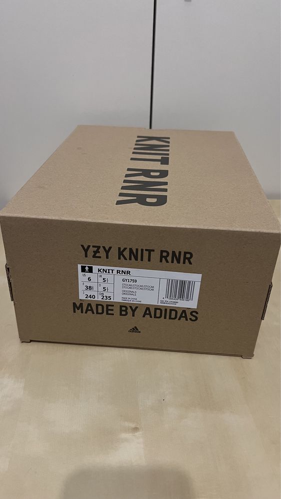 Adidas Yeezy Knit RNR