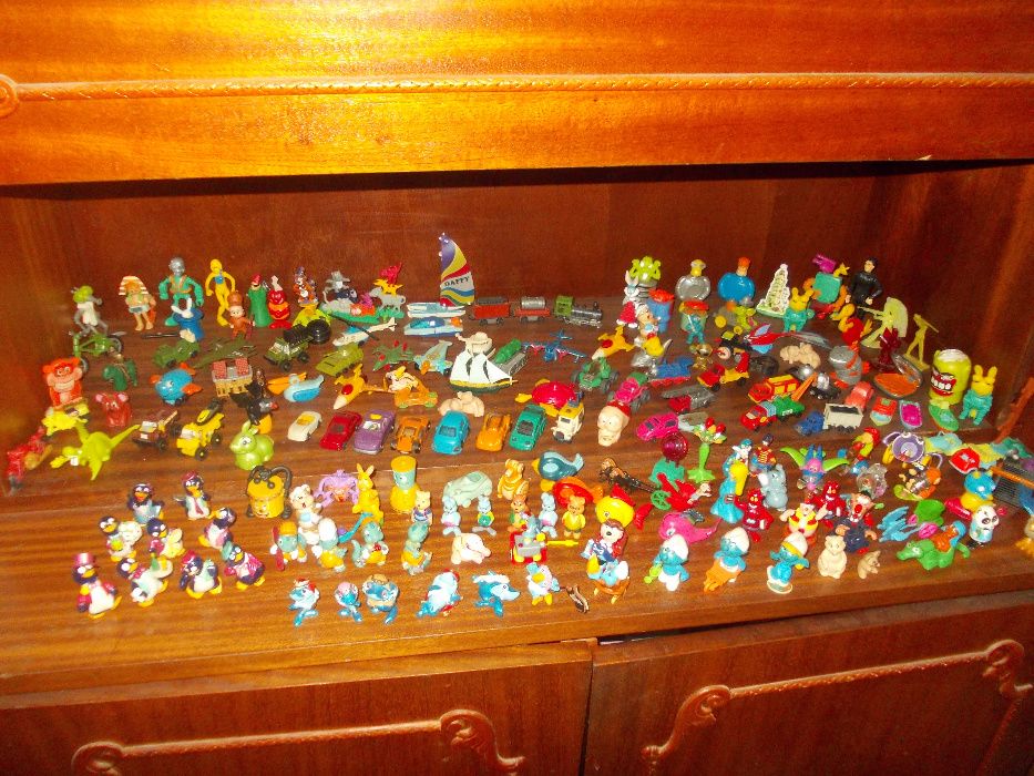 Figurine Kinder '90 - Arsenal de lupta
