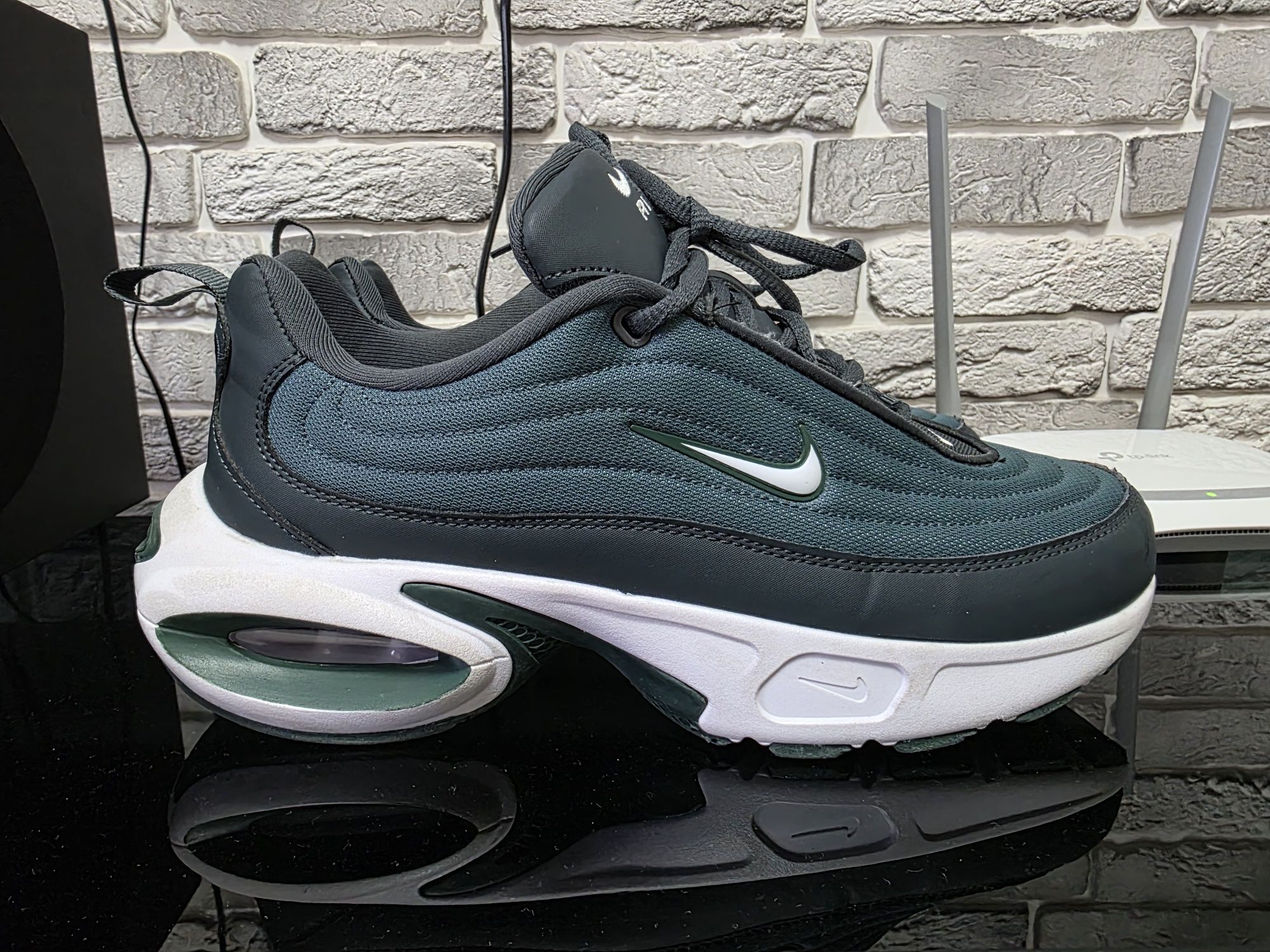 Оригинальные кроссы Nike