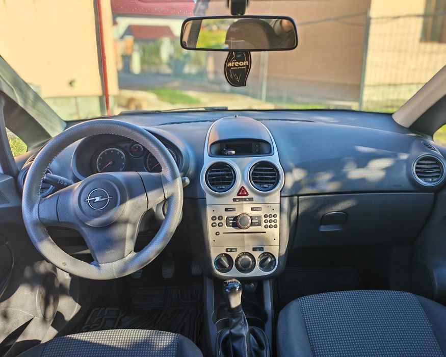Vând Opel CORSA 73.633km singurul proprietar!