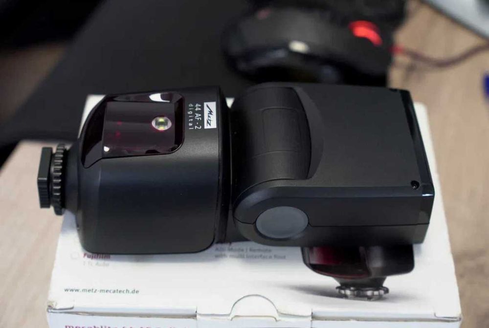 Grip Sony A6300 Sony A6500 Canon 5D Mark III  Blitz Metz Sony Pmw 200