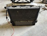 Комплетк радиатори Бмв ф30/ф31 (komplekt radiatori bmw f30/ bef31)