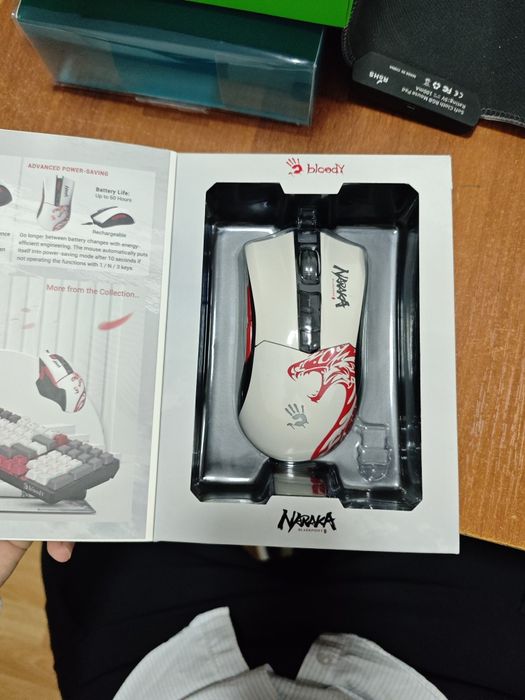 Продается мышка Bloody R90 plus Naraka edition