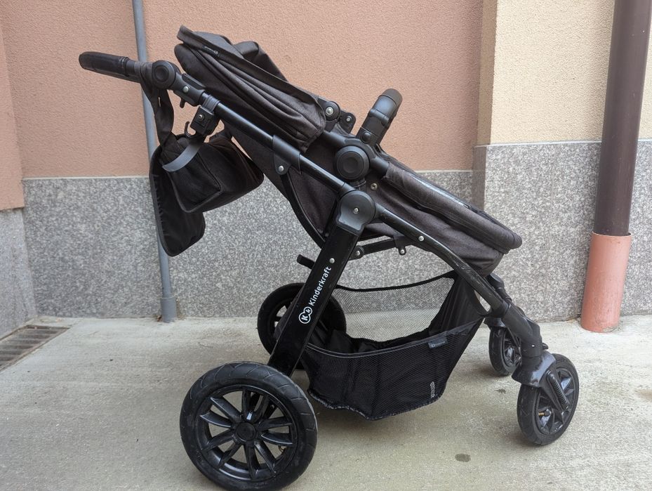 Бебешка количка Kinderkraft