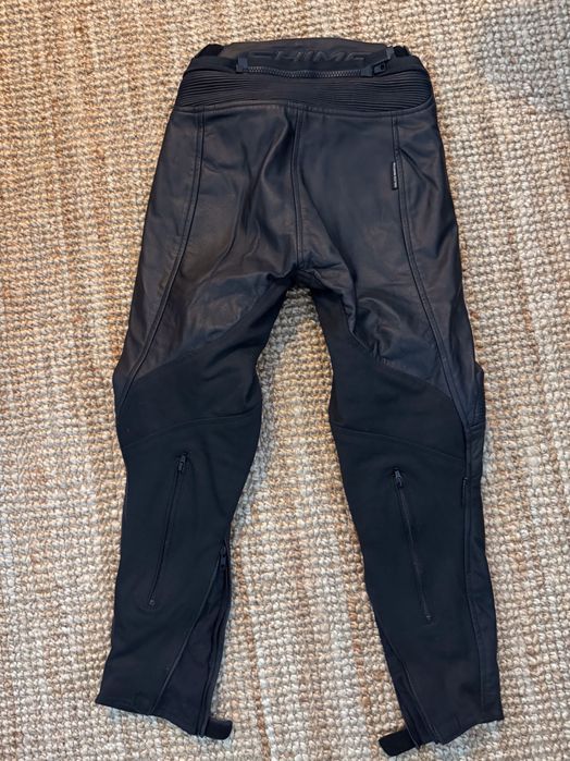 Vand pantaloni moto dama din piele Shima marime Xs