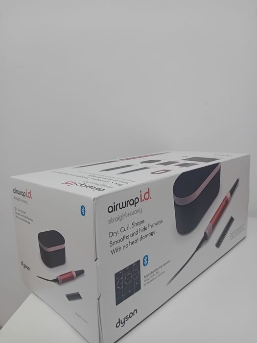 Vând airwrap I.D. Dyson HS08, Nou