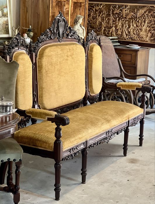 Canapea veche stil baroc - lemn masiv sculptat