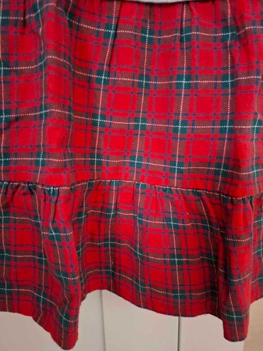 Нова празнична рокля за момиче, 7-8 г.