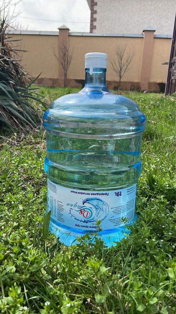 Быстрая доставка питьевой воды 19 л DS AQUA