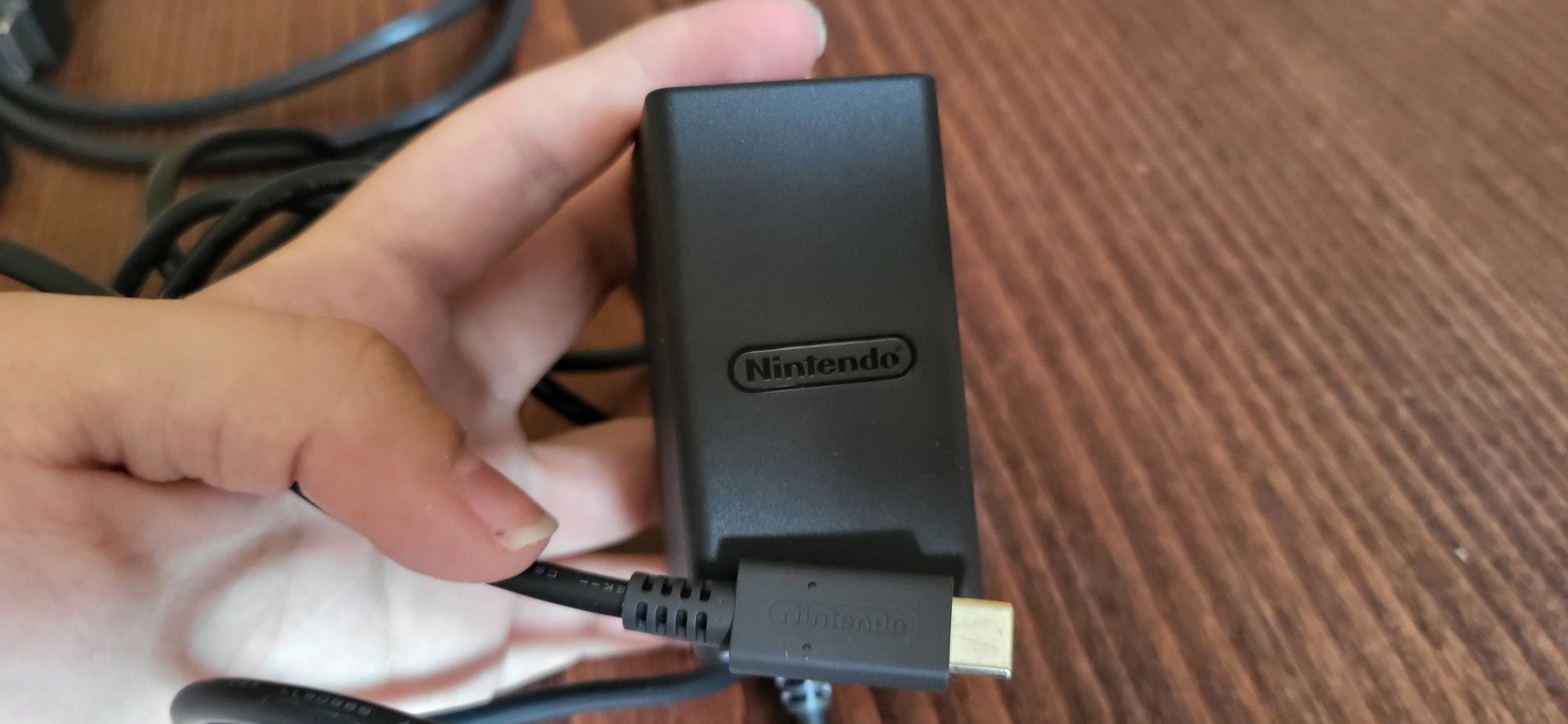 Nintendo Switch Sport + Super Mario Bros. DELUXE