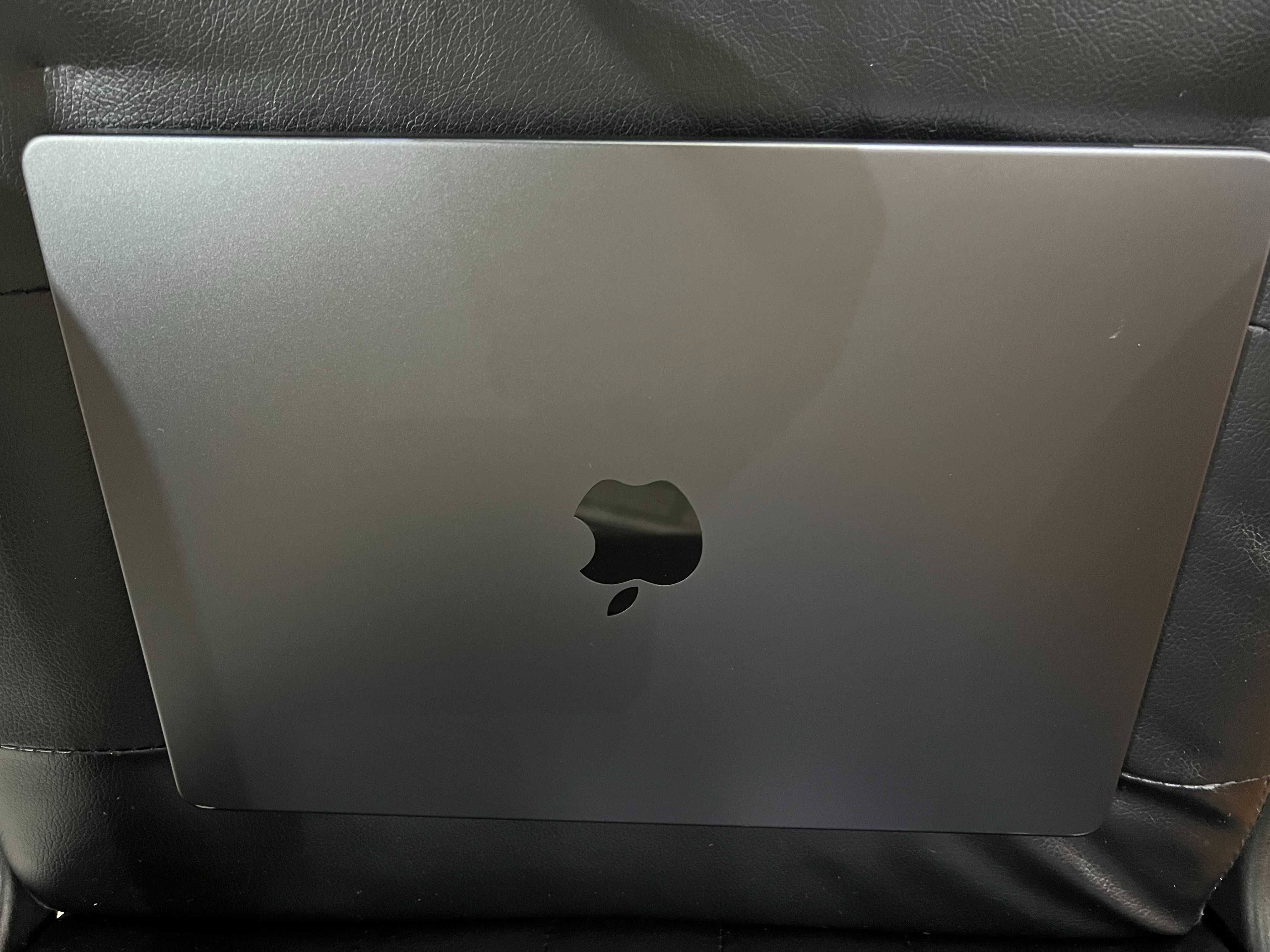 APlle Macbook M3 Pro - 512 GB - 18 GB - Garantie - nou.