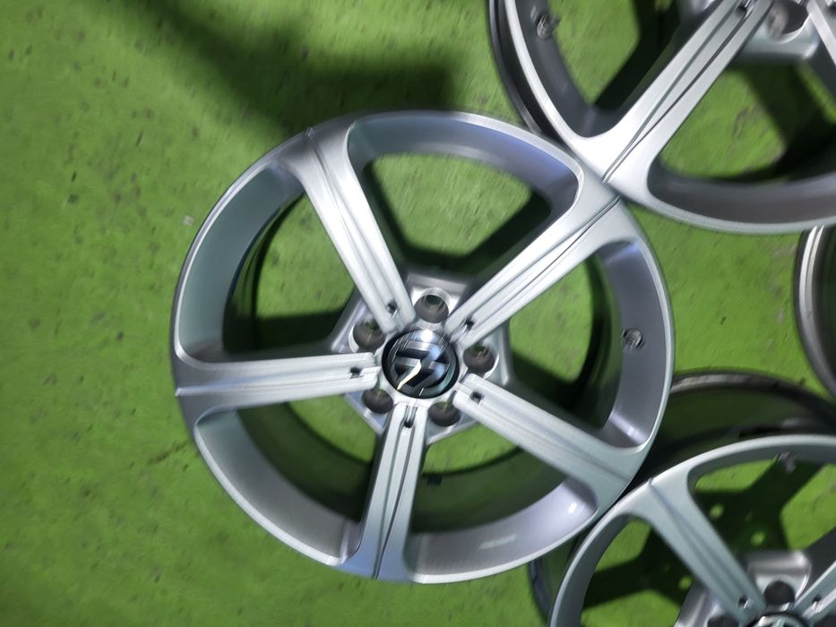 17 5x112 Vw Touran Caddy Golf лети джанти 5х112