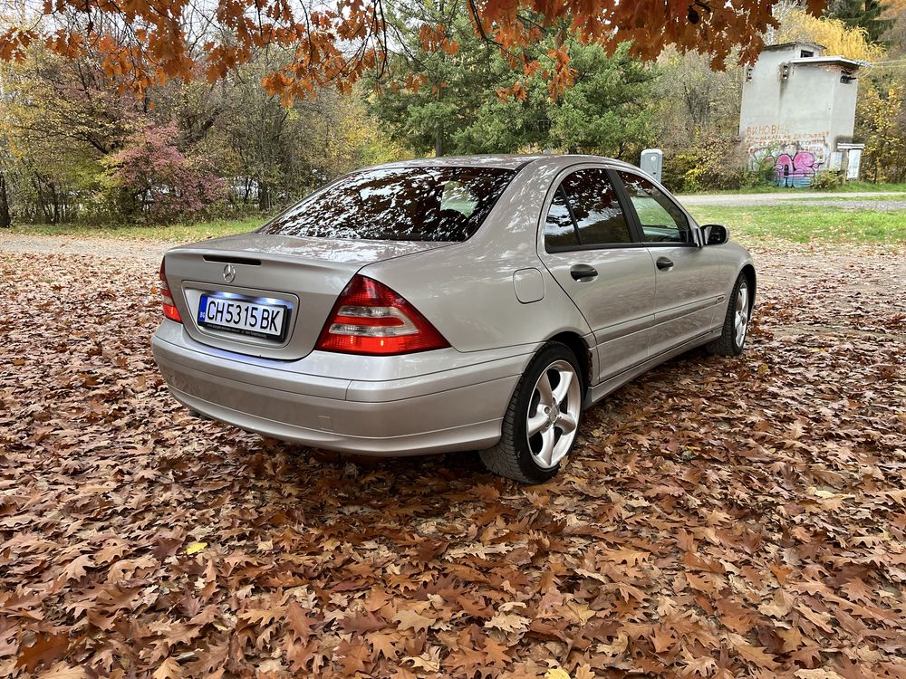 Mercedes-Benz C200 CDI Facelift – 2004 г.