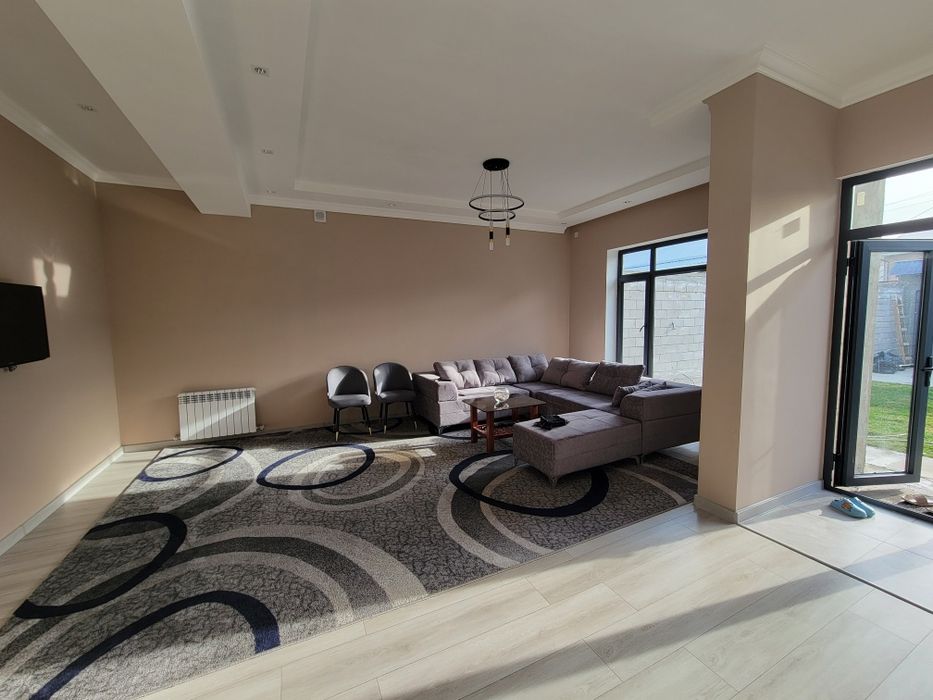 ShOSHILINCh! 3 sotix yer maydoni va yangi uy — kirib yashang!