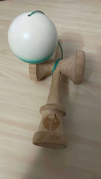 Kendama Yumu+Ken Gravity