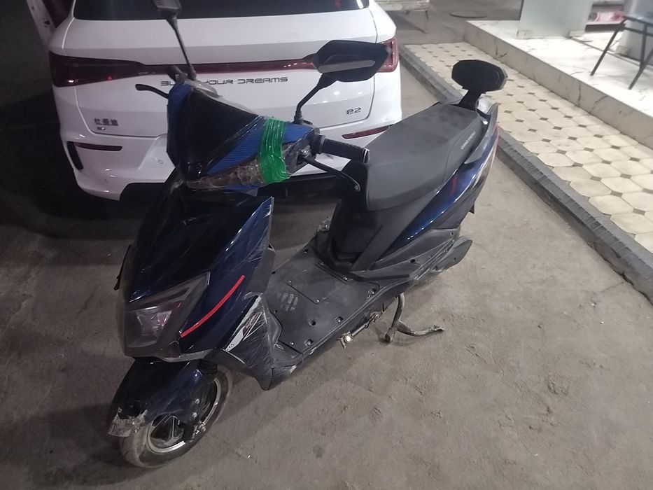 Skutor elektricheski