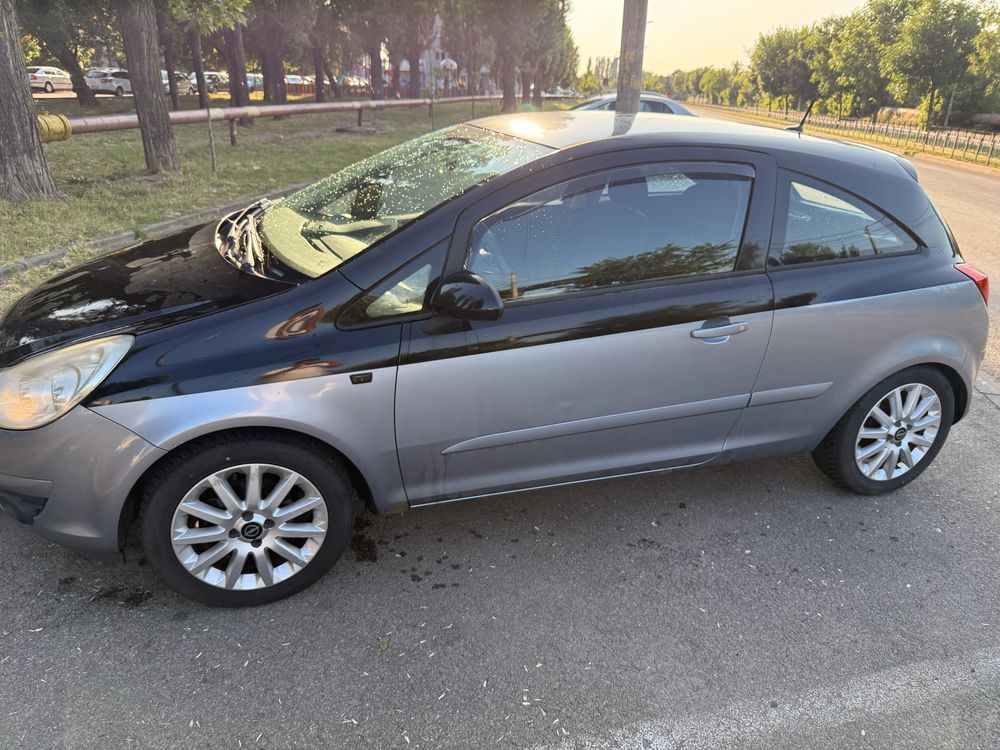 Opel Corsa D 1.4 Benzina/GPL