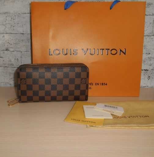 Portofel, pentru bărbați,femeie  Louis Vuitton 180