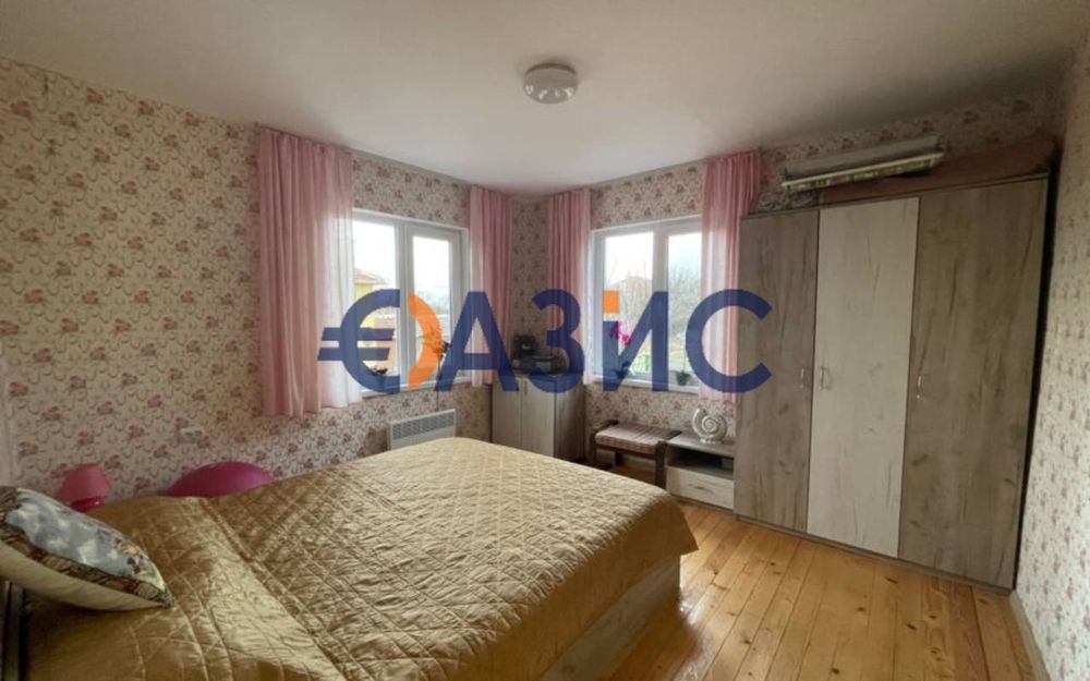 Продава се Къща в с. Варовник, Област Бургас - 120 кв.м за 492 €/кв.м - Снимка #8