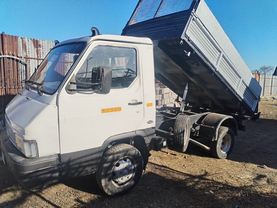 Carosata basculabil trilaterale