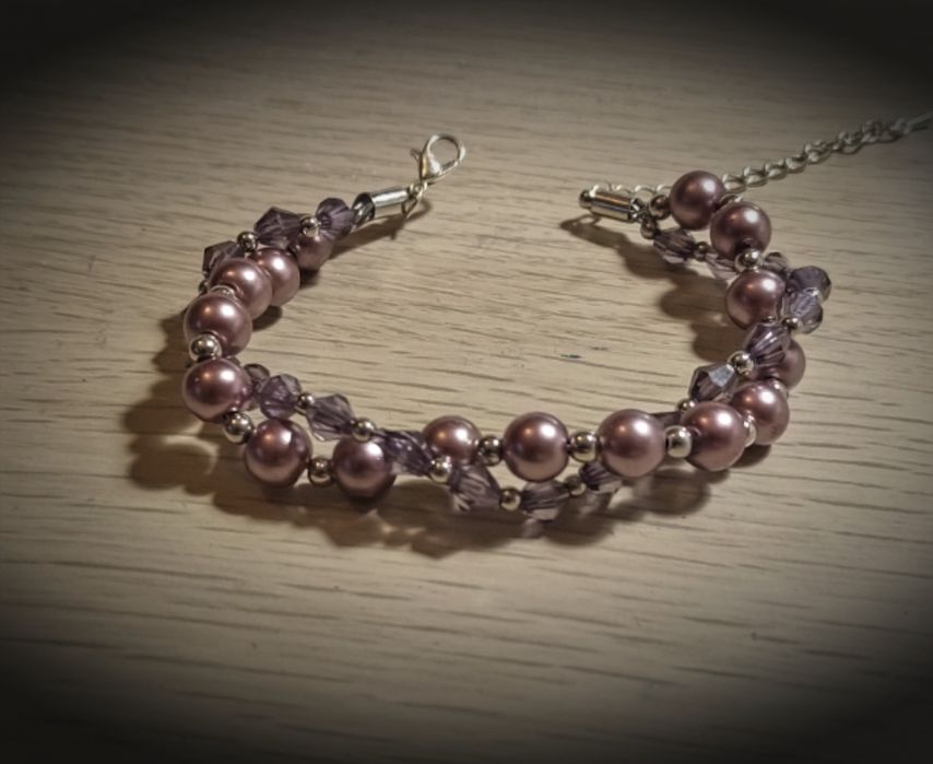 Brățară handmade cu mărgele, fir de oțel – argintiu, roz sau șampanie