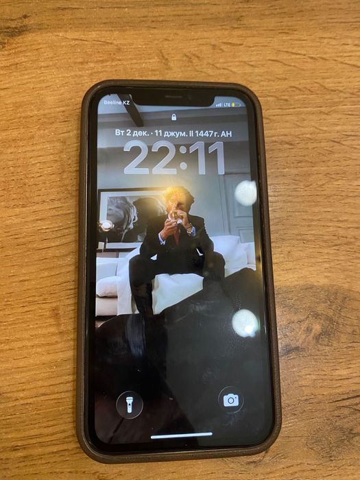Iphone 11 продам