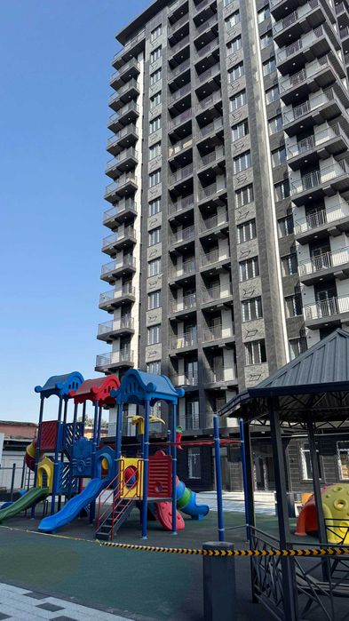 70 квадрат сотилади Vegas Tower Яккасарой кадастр бор