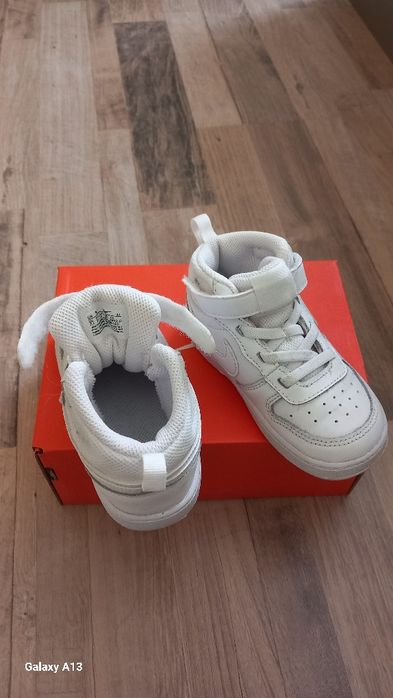 Маратонки Nike  за момиче