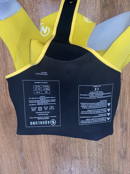 Costum  din neopren pentru scufundări / freediving / snorkeling