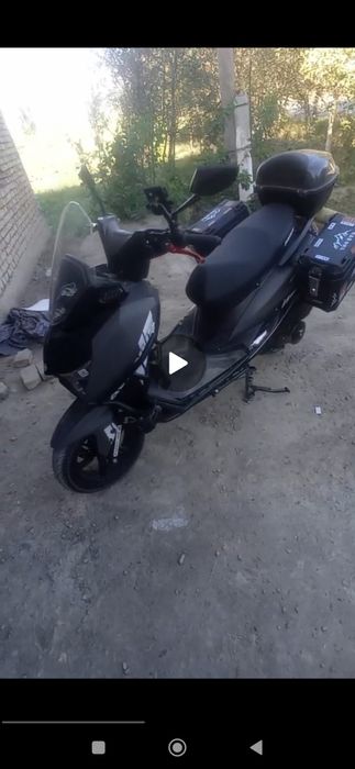 Benzinli skuter avenus yangi 330ta yurigan