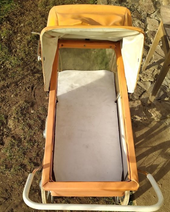 Детска количка за кукли с кукла