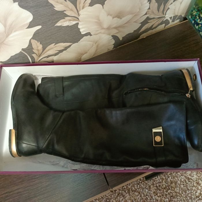 Сапоги зимние  женские