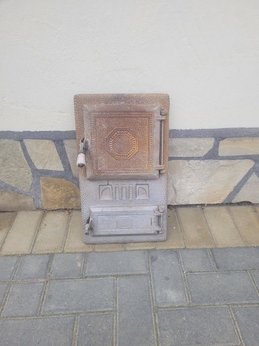 Ușa, portiță sobă