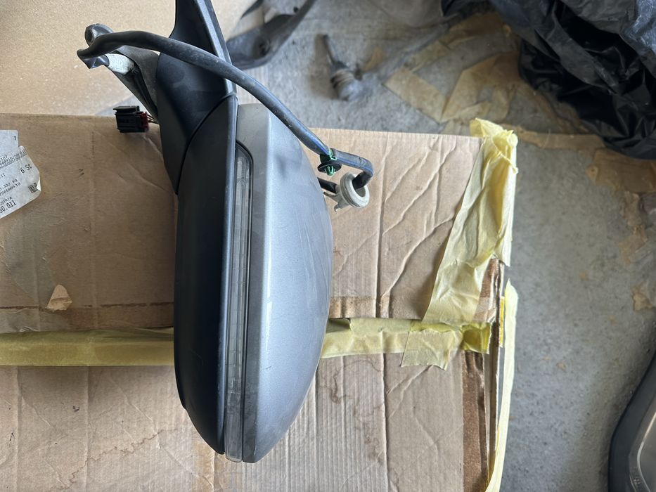 Vw Tiguan II 13г оригинално ляво огледало