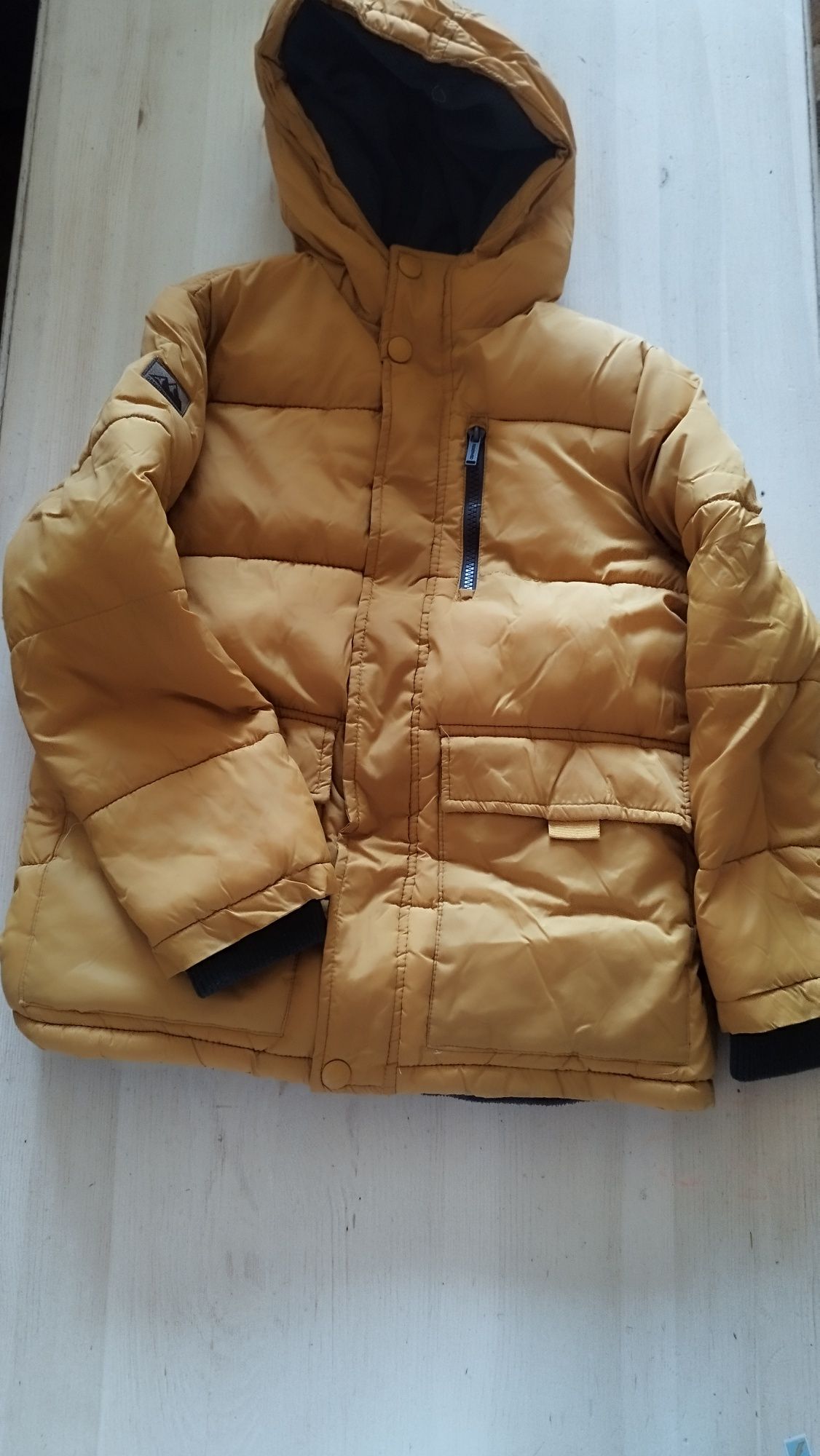 Зимни якета 9г H&M и Reserved