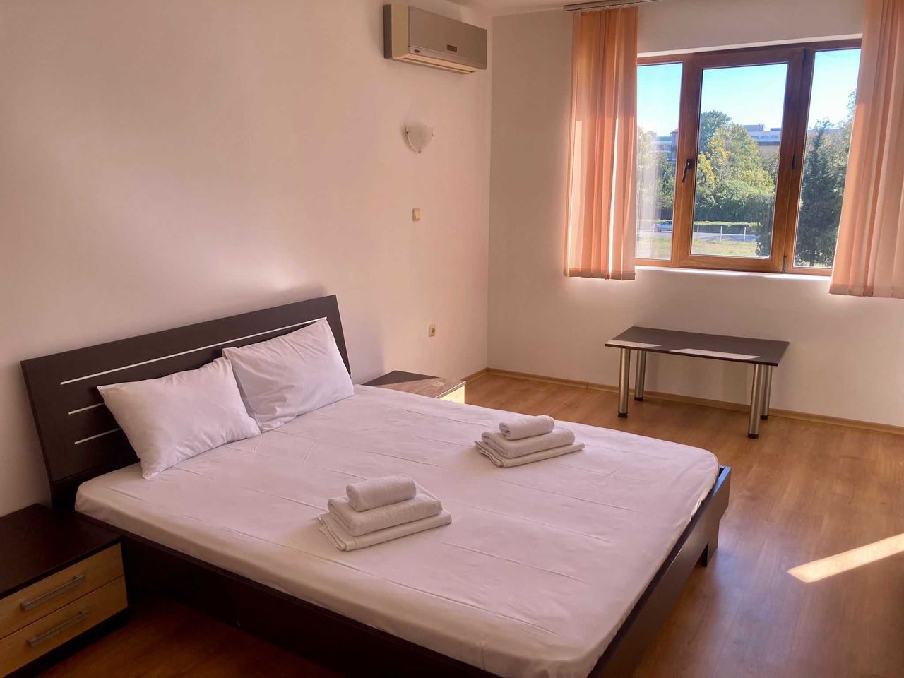 Продава се Двустаен апартамент в к.к. Слънчев бряг - 72 кв.м за 1028 €/кв.м - Снимка #8