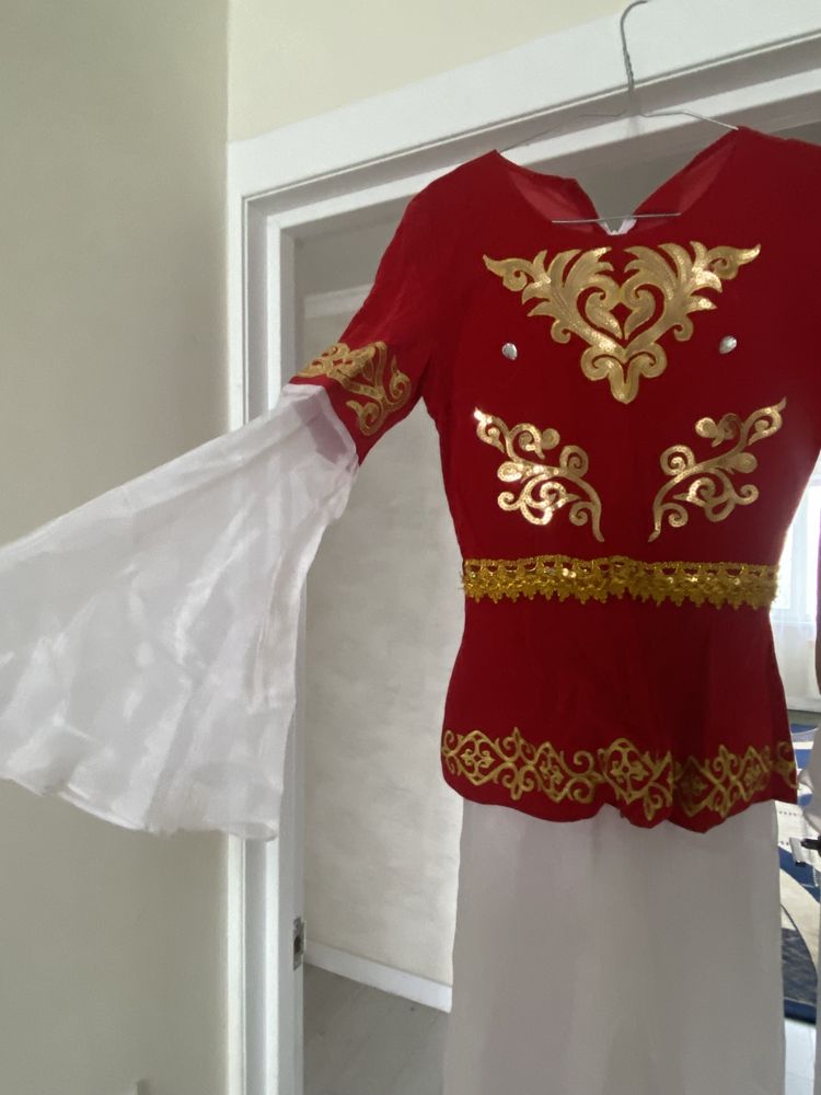 Казахское национальное платье