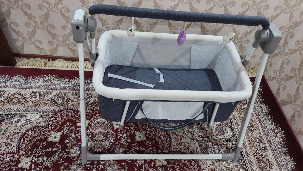 Chaqaloqlar uchun elektron belanchak