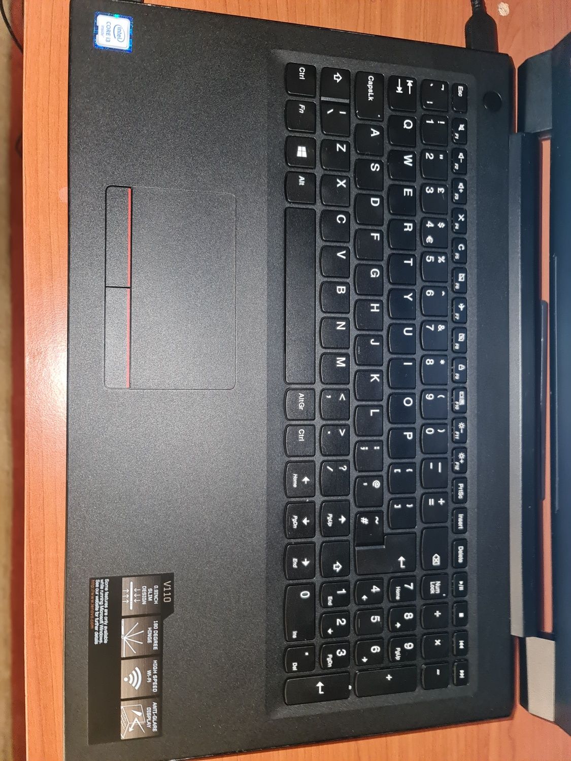 Vând laptop Lenovo