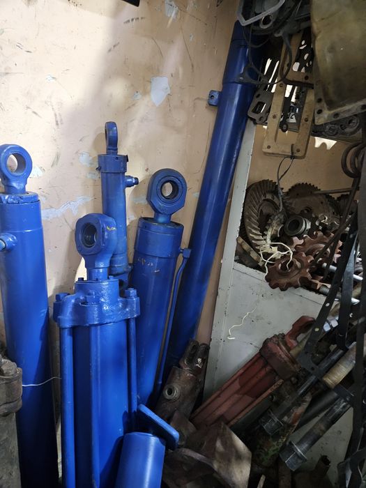 Гидроцилиндры разные