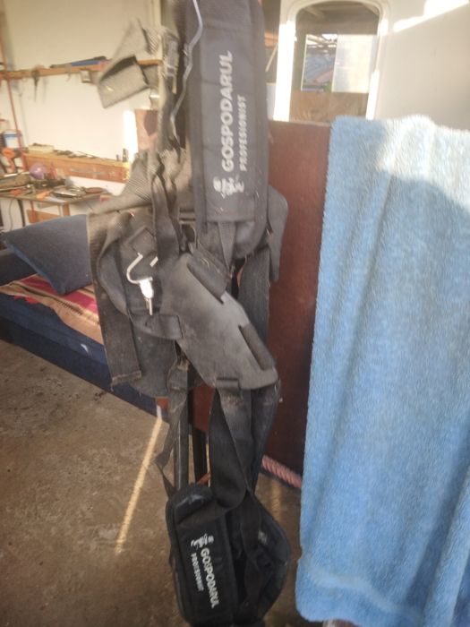 Hamuri și fir motocoasa