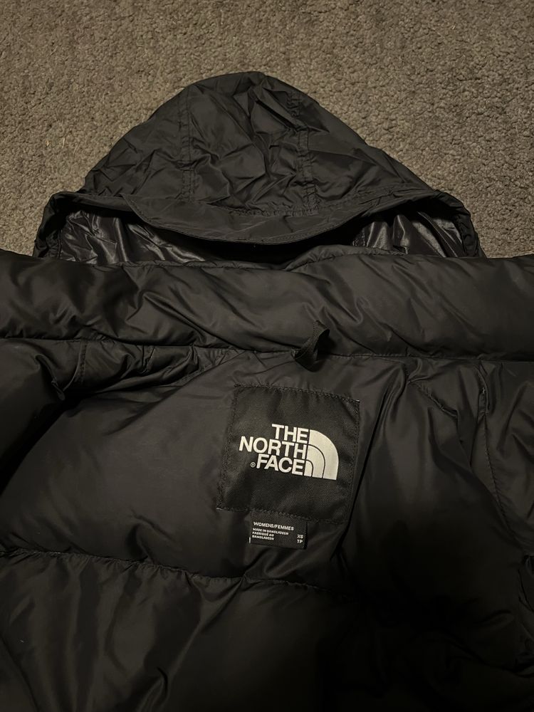 Яке The North Face Retro Nuptse Jacket 700 XS puffer - Зимно яке-черно