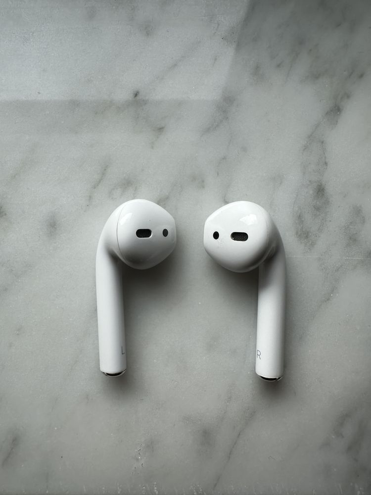 AirPods 2 Apple - Bluetooth