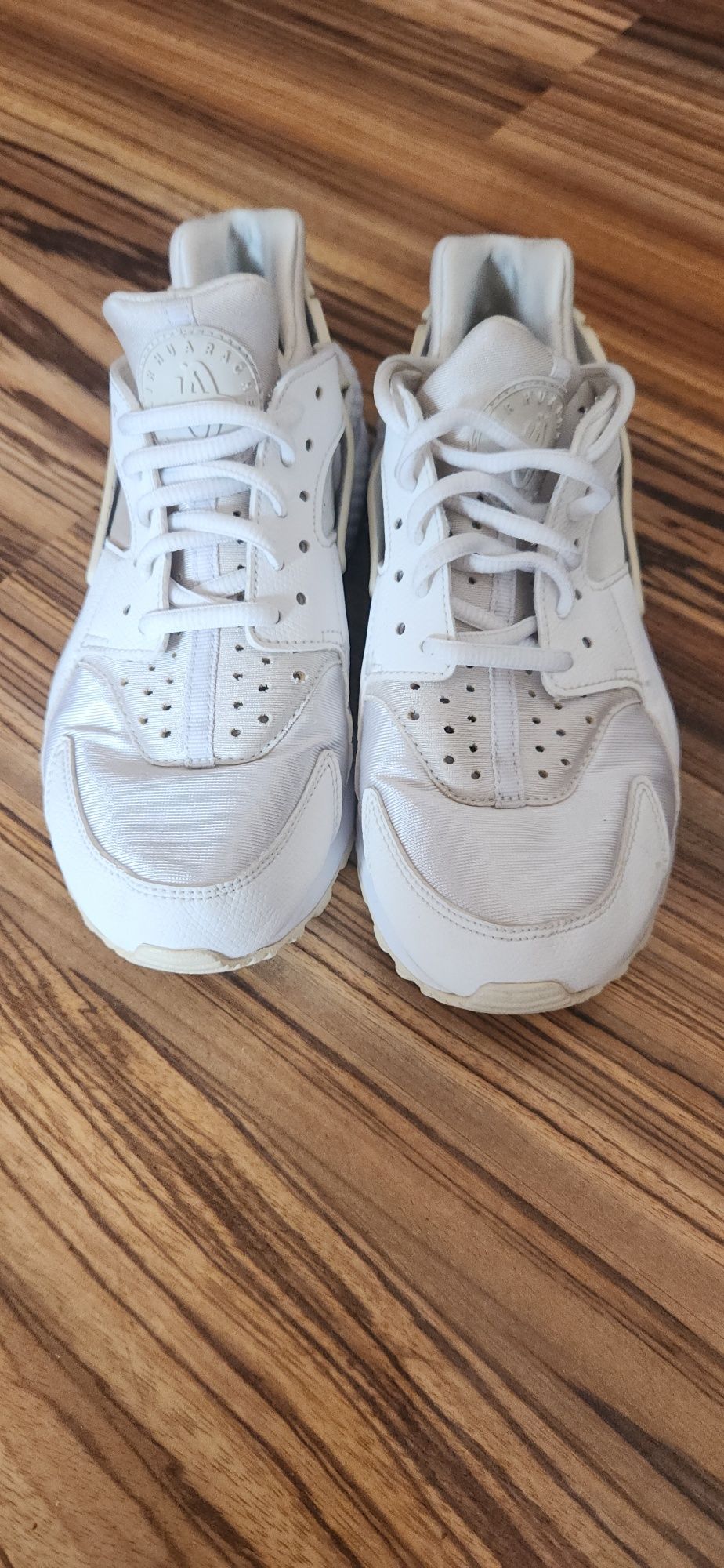Nike Huarache runner номер 37,5 отлични