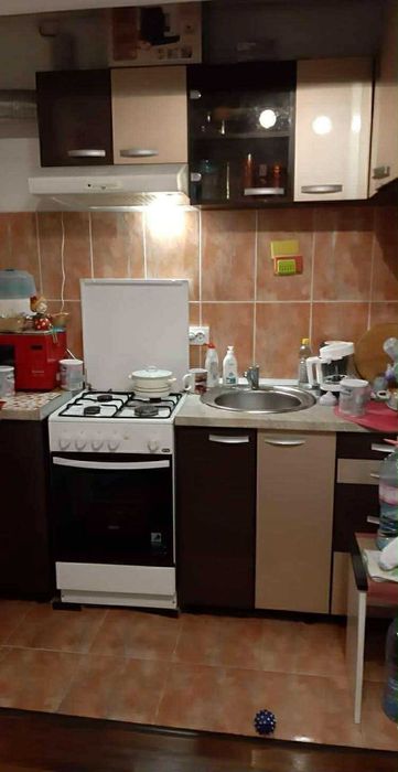 Proprietar, Vand APT 2 Camere  DEMISOL Str Oituz 84 Popesti Leordeni