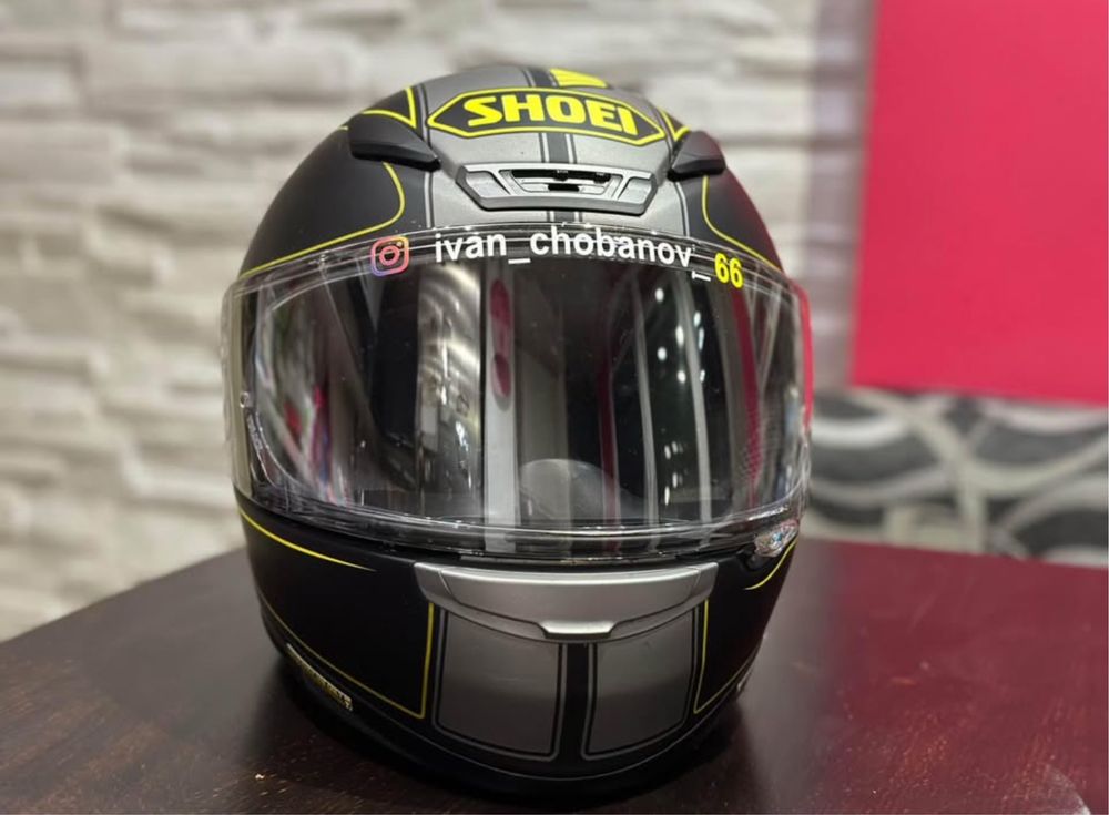 Каска за мотор Shoei NXR с фотохроматичен визьор. Размер L.