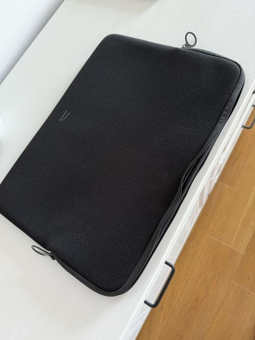 Husa carcasa geanta travel Tucano Elements - Macbook / Laptop